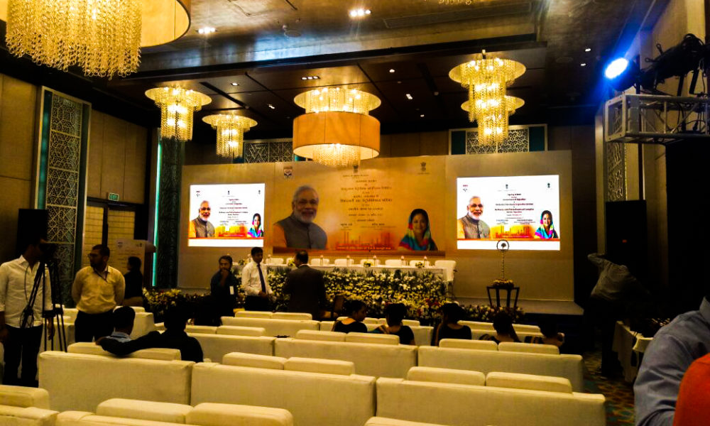 Stage - Backdrop with 02 Screen Modi_edited